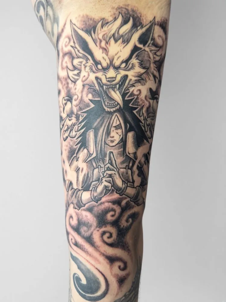 Anime-Tattoo mit Madara und Kurama aus Naruto